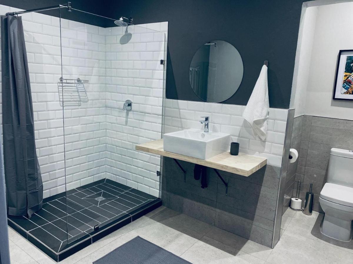 46 On Allcock Guest Apartment & Luxury Room Pretoria-Noord Εξωτερικό φωτογραφία